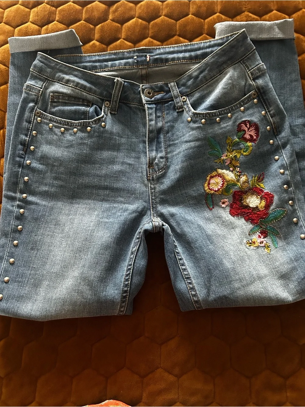 Reba Studded Blue Jeans with Floral Embroidery - Picture 4 of 7